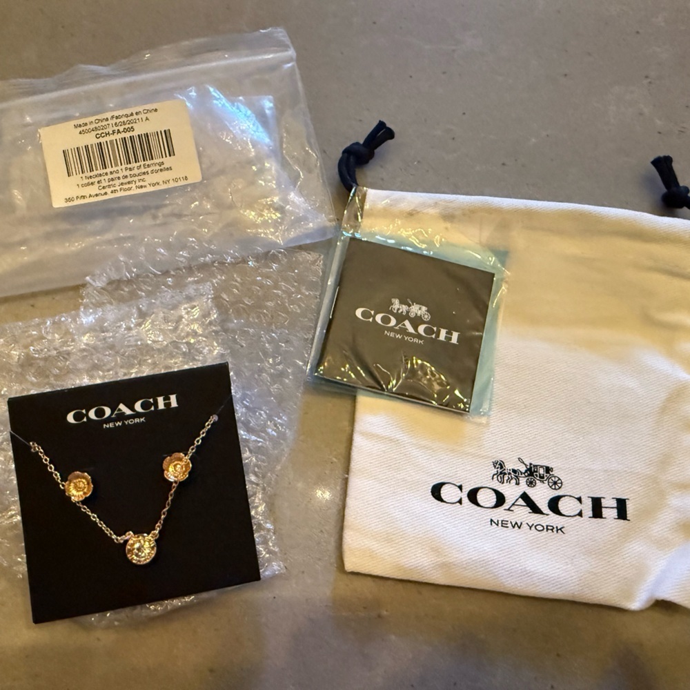 Coach Gold Floral Necklace